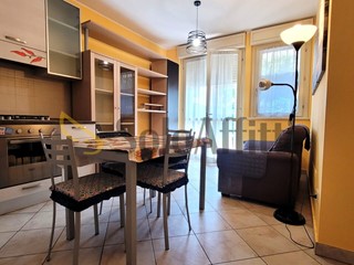 Bilocale in Affitto a Rescaldina, 750&euro;, 70 m², arredato, con Box