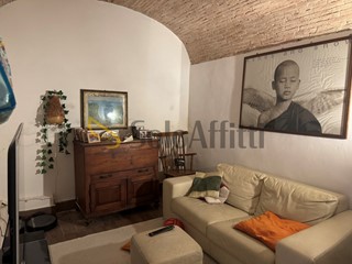 Quadrilocale in Affitto a Fiesole, zona Girone, 1'100&euro;, 70 m², arredato