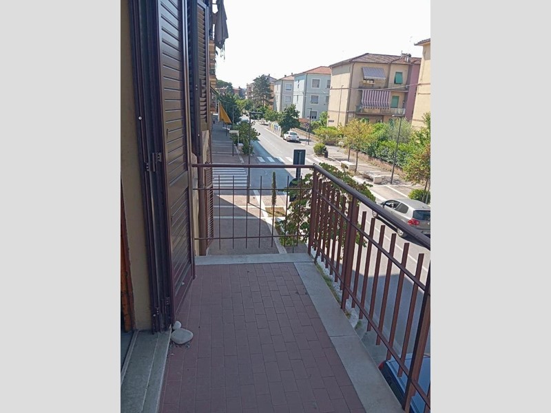 Trilocale in Vendita a Poggibonsi, 115'000&euro;, 65 m²