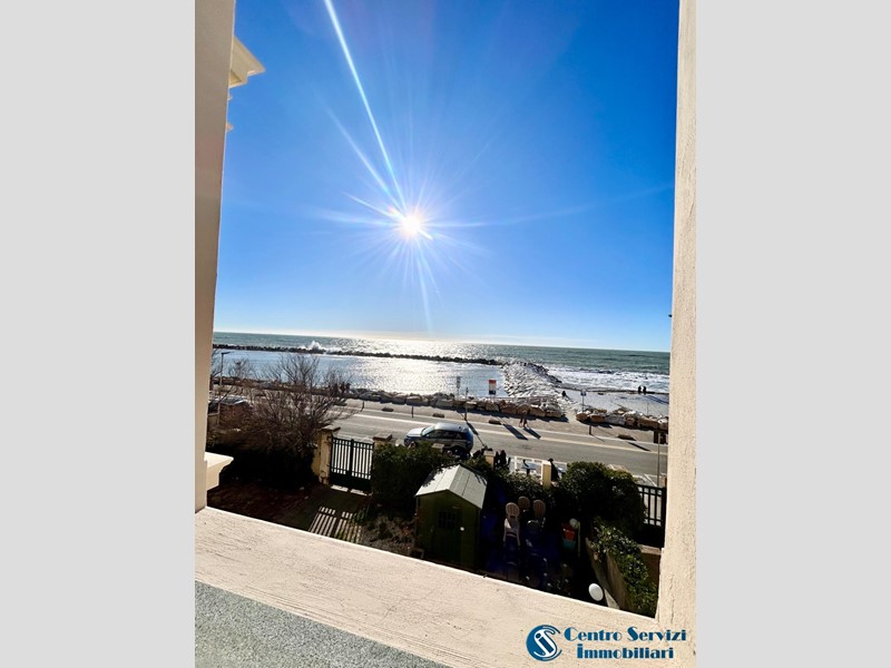 Quadrilocale in Affitto a Pisa, zona Marina di Pisa, 1'600&euro;, 110 m², arredato