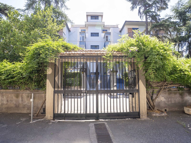 Appartamento in Vendita a Catania, 156'000&euro;, 146 m²