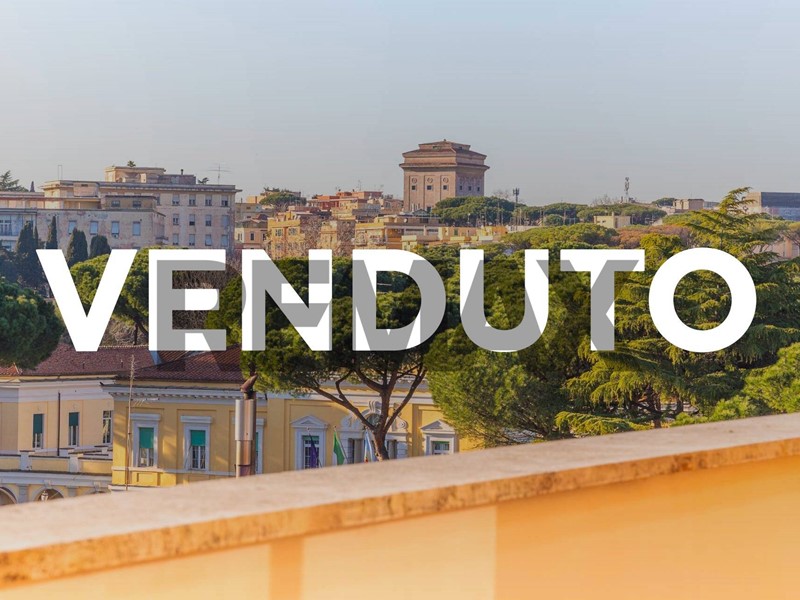 Trilocale in Vendita a Roma, 360'000&euro;, 107 m²