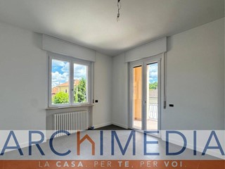 Trilocale in Vendita a Cantello, 205'000&euro;, 94 m²