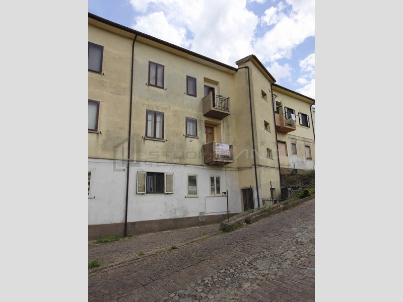 Trilocale in Vendita a Rende, 28'000&euro;, 81 m²