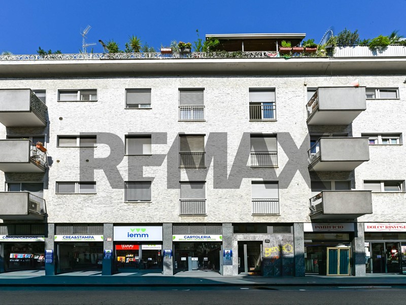 Bilocale in Vendita a Milano, 310'000&euro;, 73 m²