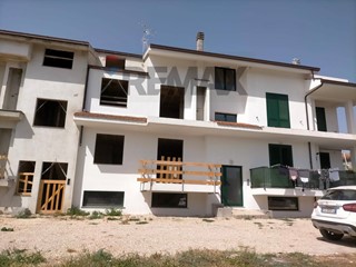 Appartamento in Vendita a Casalbordino, 70'000&euro;, 80 m²