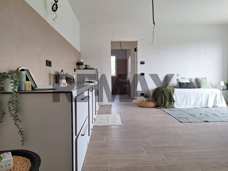 Trilocale in Vendita a Guanzate, 338'000&euro;, 156 m²