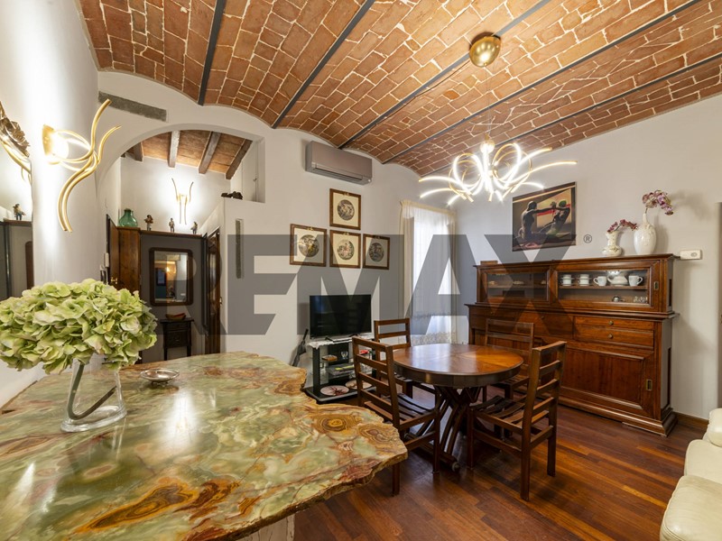 Appartamento in Affitto a Firenze, 1'650&euro;, 100 m²