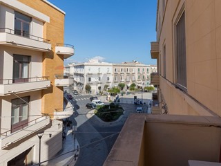 Appartamento in Vendita a Siracusa, 350'000&euro;, 140 m²