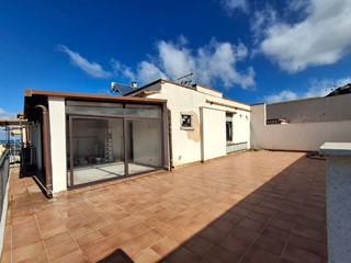 Trilocale in Vendita a Bagheria, 89'000&euro;, 85 m²
