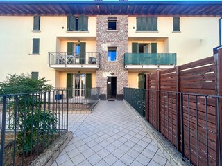 Trilocale in Vendita a Rovato, 175'000&euro;, 70 m²
