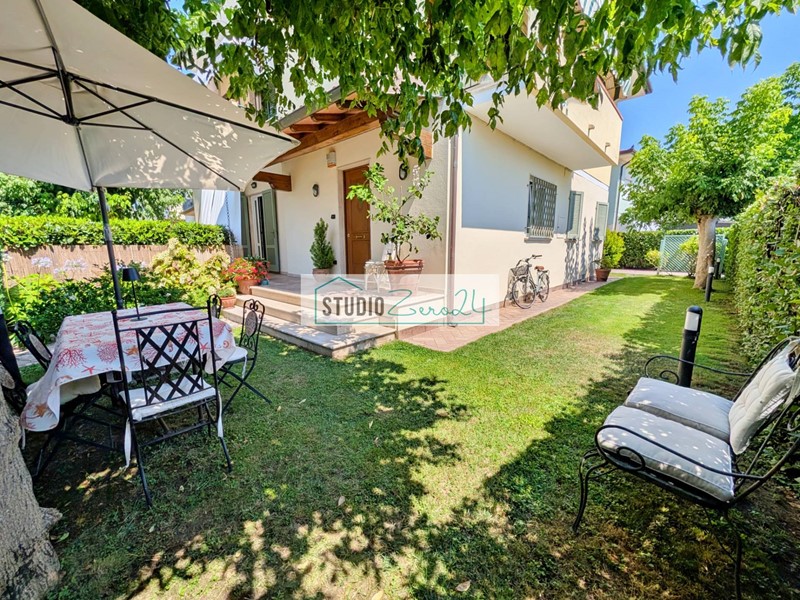 Appartamento in Vendita a Pietrasanta, 670'000&euro;, 115 m²