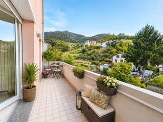 Trilocale in Vendita a Albenga, 187'000&euro;, 102 m²