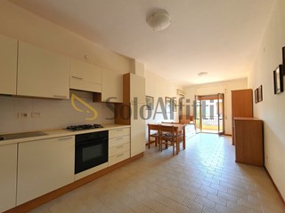 Monolocale in Affitto a Catanzaro, zona Mater Domini, 300&euro;, 35 m², arredato