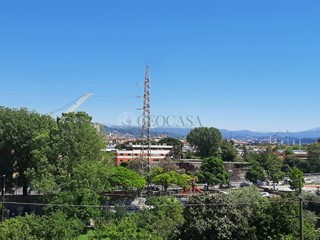 Quadrilocale in Vendita a La Spezia, zona Periferia NORD/OVEST, 140'000&euro;, 74 m²