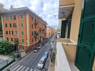 Quadrilocale in Affitto a Genova, zona San Fruttuoso, 500&euro;, 54 m², arredato