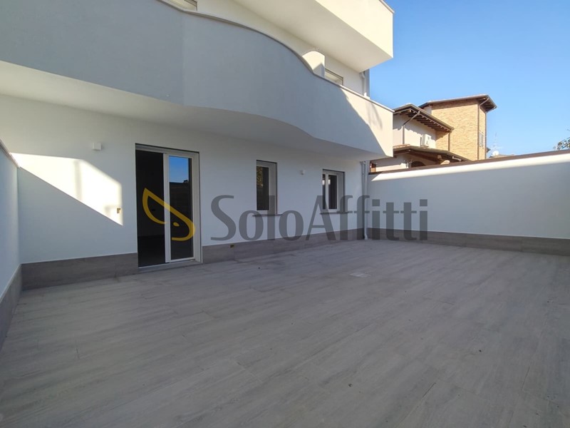 Quadrilocale in Affitto a Magnago, 1'000&euro;, 117 m², con Box