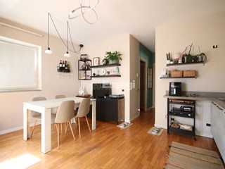 Trilocale in Vendita a Lucca, 185'000&euro;, 70 m²