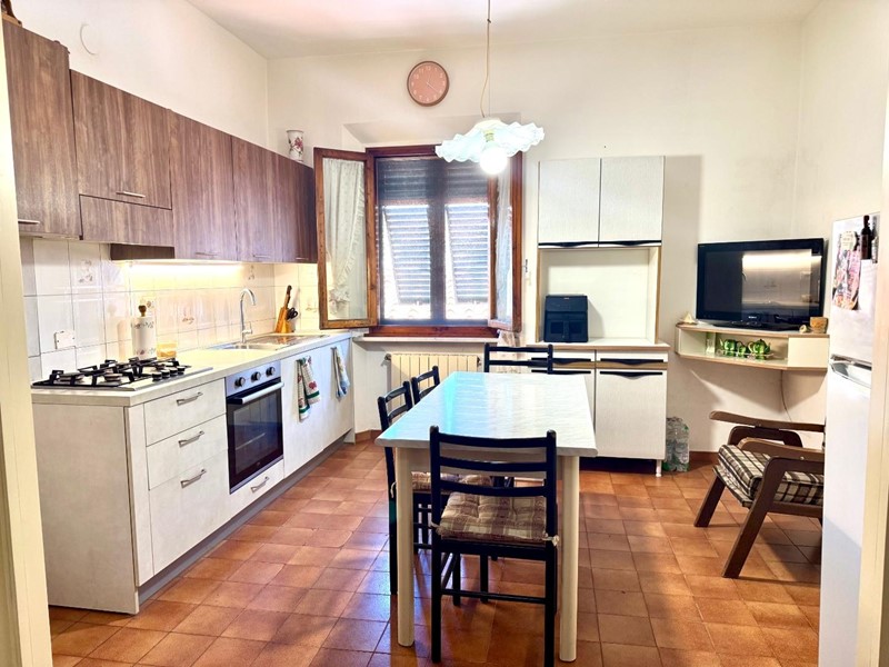 Trilocale in Vendita a Empoli, 149'000&euro;, 66 m², arredato, con Box