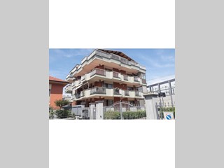 Quadrilocale in Vendita a Collegno, 157'500&euro;, 126 m²