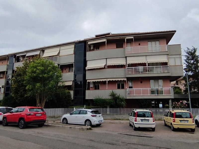 Appartamento in Vendita a Grosseto, 250'000&euro;, 150 m², con Box