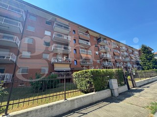 Quadrilocale in Vendita a Grugliasco, 209'000&euro;, 93 m²
