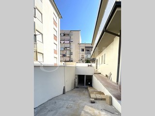 Trilocale in Vendita a Follonica, 350'000&euro;, 68 m², con Box