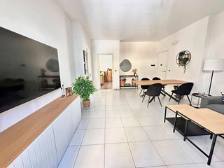 Trilocale in Affitto a Napoli, zona Vomero, 1'050&euro;, 90 m²