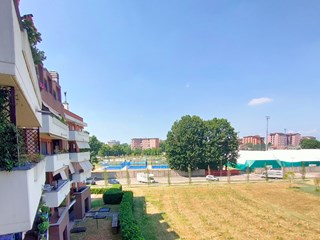 Trilocale in Vendita a Bollate, zona Piscine, 260'000&euro;, 100 m²
