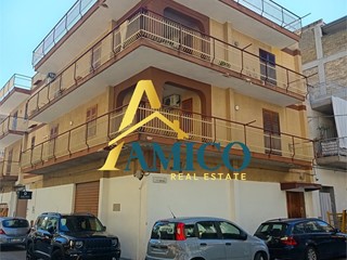 Appartamento in Vendita a Bagheria, 175'000&euro;, 248 m²