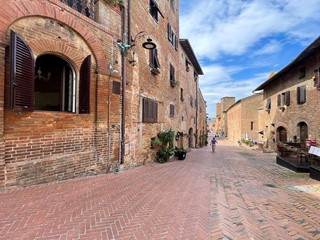 Appartamento in Vendita a Certaldo, zona Certaldo Alto, 290'000&euro;, 165 m²