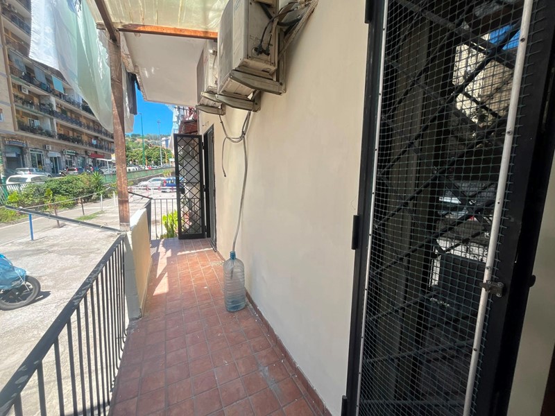 Bilocale in Vendita a Napoli, 110'000&euro;, 50 m²