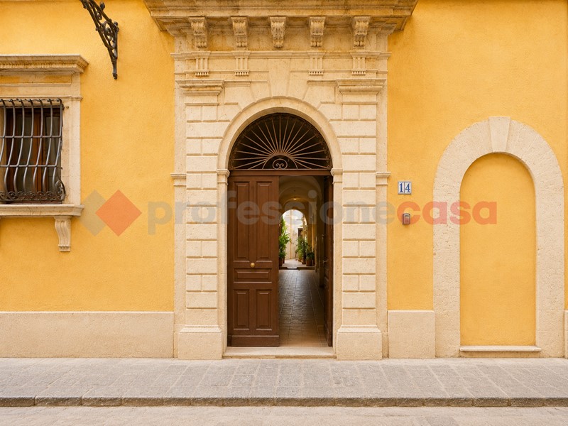 Bilocale in Vendita a Siracusa, 89'000&euro;, 56 m²