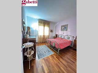 Appartamento in Vendita a Asciano, 270'000&euro;, 131 m², con Box