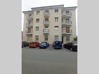 Trilocale in Vendita a Sizzano, 110'000&euro;, 100 m², con Box