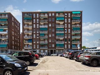Trilocale in Vendita a Milano, 419'000&euro;, 110 m²