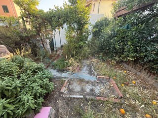 Quadrilocale in Vendita a Rosignano Marittimo, 225'000&euro;, 139 m²