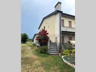 Appartamento in Vendita a Sandrigo, 220'000&euro;, 165 m², con Box