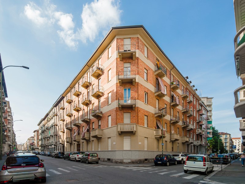 Bilocale in Vendita a Torino, 105'000&euro;, 58 m²