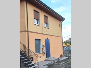 Quadrilocale in Vendita a La Spezia, zona Brigola, 150'000&euro;, 90 m²