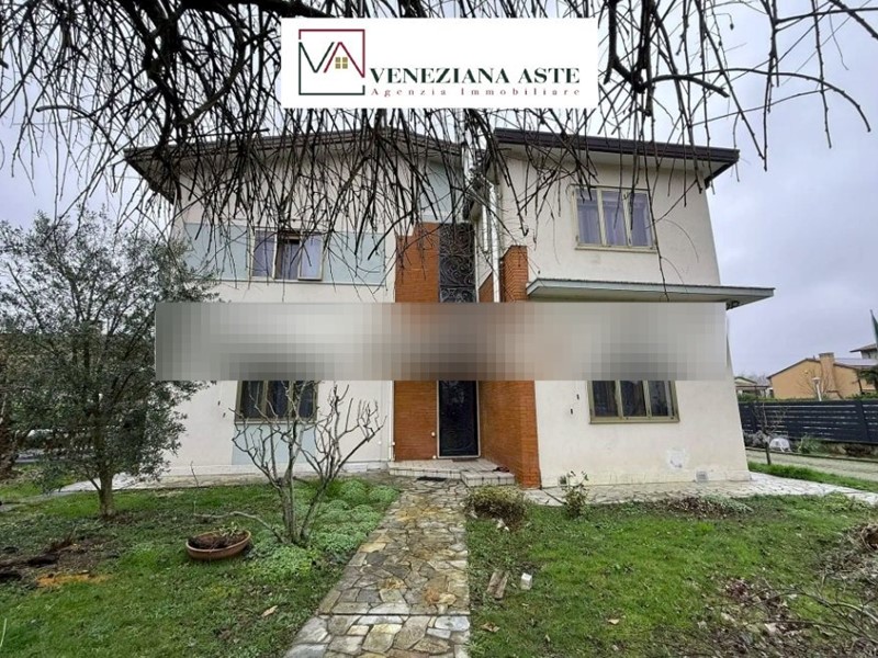 Appartamento in Vendita a Spinea, 203'820&euro;, 143 m²