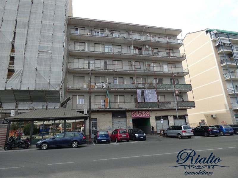 Bilocale in Vendita a Moncalieri, 82'000&euro;, 63 m²