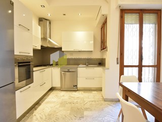 Appartamento in Affitto a Pisa, 350&euro;, 117 m²