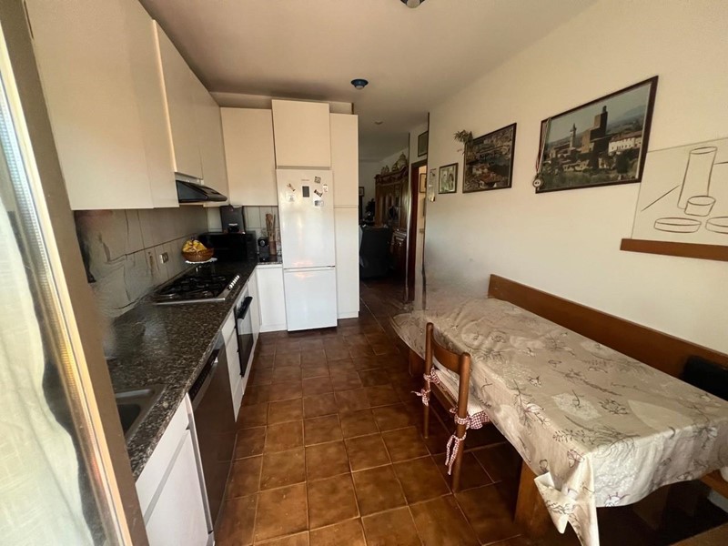 Quadrilocale in Vendita a Empoli, zona Serravalle, 173'000&euro;, 80 m²