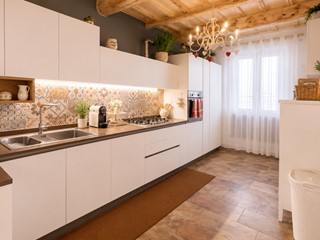 Appartamento in Vendita a Colle di Val D'Elsa, 195'000&euro;, 110 m², arredato