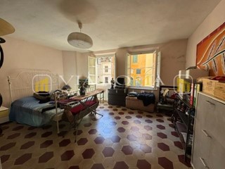 Quadrilocale in Vendita a Lucca, 220'000&euro;, 60 m², arredato