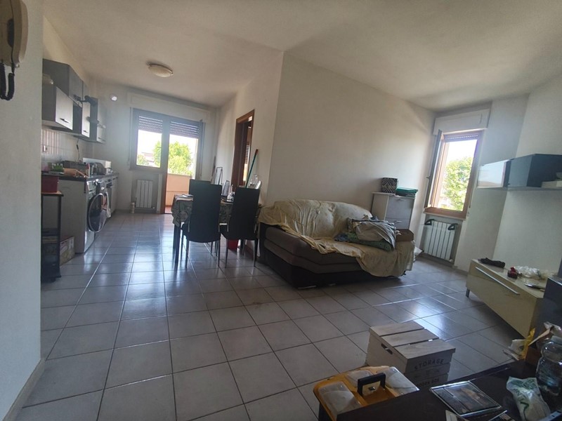 Bilocale in Vendita a Lucca, zona San Concordio Contrada, 95'000&euro;, 45 m², arredato