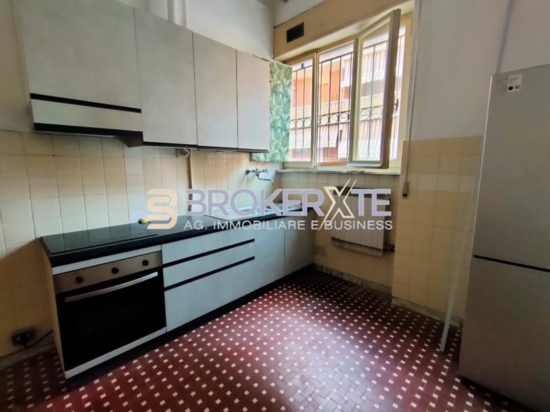 Trilocale in Vendita a Carrara, zona Avenza, 110'000&euro;, 60 m², arredato