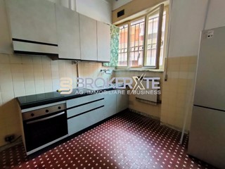 Trilocale in Vendita a Carrara, zona Avenza, 110'000&euro;, 60 m², arredato