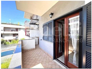 Appartamento in Vendita a Somma Vesuviana, 309'000&euro;, 128 m²